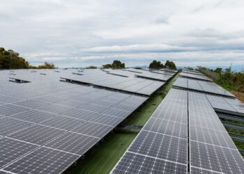 Usina solar: o que é e como funciona - EDP