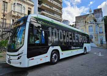 Empresa anuncia investimento na produção de frota de ônibus 100% elétricos em São Mateus Foto Hélio Filho Secom