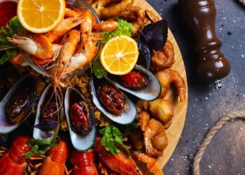 Festival de Frutos do Mar de Itapemirim agita feriado na cidade