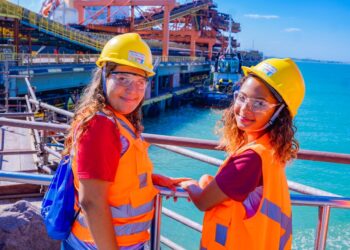 Samarco de portas abertas para escolas