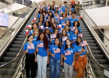 Sedu divulga edital do processo seletivo para 170 vagas do Programa de Intercâmbio Estudantil