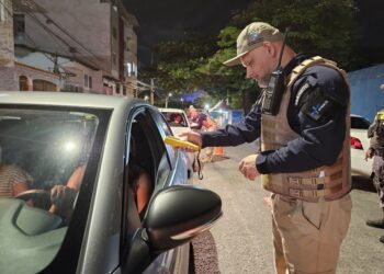 Detran|ES alerta para risco da mistura bebida e direção no aniversário da Lei Seca