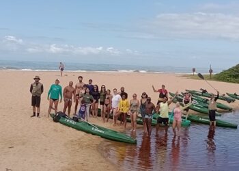 Trilha aquática na Lagoa de Caraís comemora aniversário do Parque Paulo César Vinha