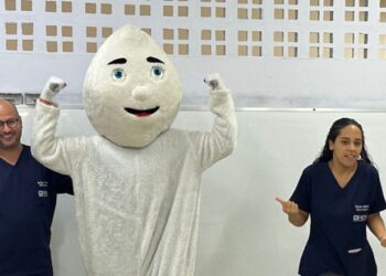 Projeto ‘Zé Gotinha nas Escolas’ já alcançou mais de 1,2 mil alunos da rede pública de Vitória