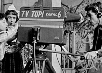 Democratização Cultural e Inovação Marcam os 74 anos da TV brasileira