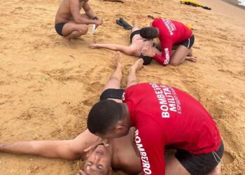 Corpo de Bombeiros Militar abre inscrições para curso de formação de guarda-vidas 2024