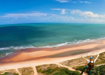 Memorial da vila histórica, mirante do pôr do sol e tirolesa: confira as principais atrações previstas para Itaúnas após concessão