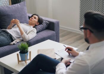 Setembro Amarelo: a importância da psicologia na prevenção ao suicídio