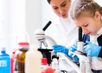 Fapes lança edital de mais de R$ 6 milhões para iniciação científica júnior de alunos da Rede Pública do Estado