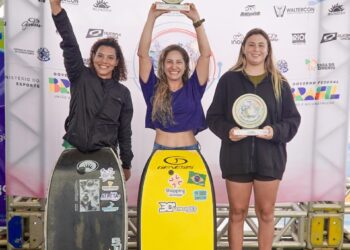 Terceira etapa do Estadual de Bodyboarding agita Praia de Itaparica com disputas acirradas e títulos definidos