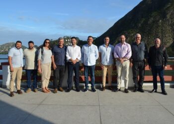 Reunião de assinatura de documento para formalização do pedido de concessão da Ferrovia Santa Leopoldina. Foto Brenda Silva - SETUR.JPG (4)