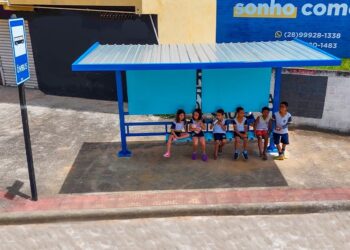 Prefeitura de Piúma Inicia Instalação de 40 Novos Pontos de Ônibus