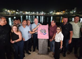 Governo do Estado entrega obra de urbanização da Lagoa do Meio, em Marataízes