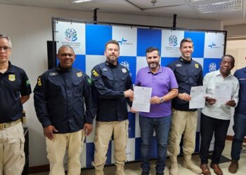 Detran|ES fornecerá guinchos, pátios e leilão de veículos apreendidos pela PRF-ES nas rodovias federais 