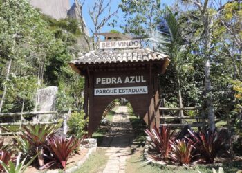 Confira as regras e como agendar para visitar o Parque Estadual da Pedra Azul