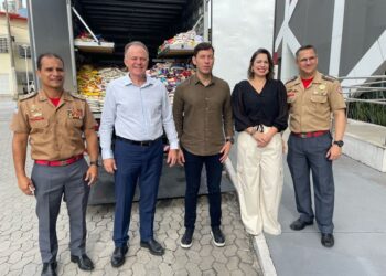 Alimentos arrecadados em evento esportivo são entregues ao ES Solidário