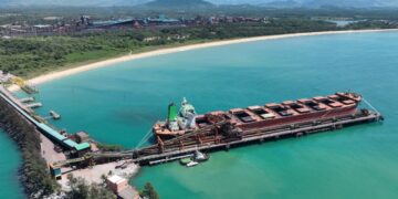 Samarco adota novas tecnologias na amarração de navios para conferir mais segurança ao processo