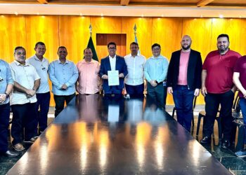 Assembleia Legislativa doa móveis e equipamentos para prefeituras do Estado