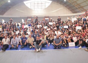 Finais estaduais dos Jogos Escolares têm início com cerimônia em Guarapari