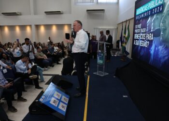 governador encerra ciclo anual de Audiências Públicas no município da Serra