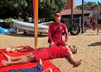 Corpo de Bombeiros Militar abre inscrições para curso de formação de guarda-vidas