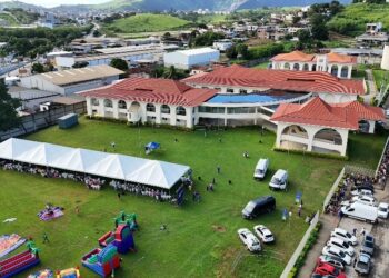 Caravana Sesc reúne mais de 2 mil pessoas em Cachoeiro de Itapemirim