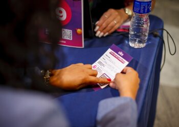 Número de jovens aprendizes inseridos no mercado de trabalho brasileiro teve recorde histórico em 2025