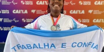 Capixaba é vice-campeã de halterofilismo no Meeting Paralímpico
