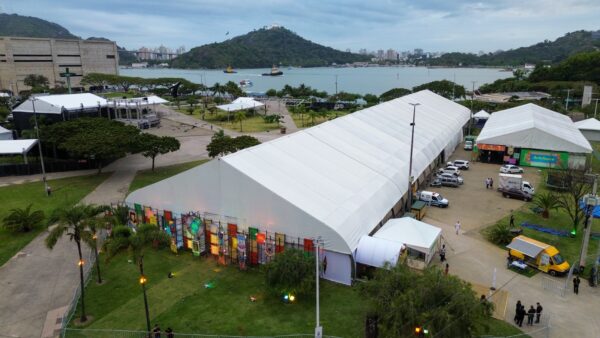 Maior evento de artesanato do ES, ArteSanto reúne 500 expositores de 10 estados de 5 a 13 de setembro na Praça do Papa