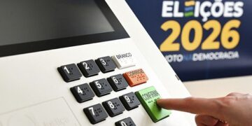 Urna eletrônica ganha nova interface para tornar votação mais acessível e intuitiva