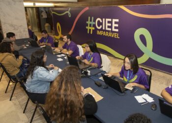CIEE está com 207 oportunidades de estágio e outras 78 de aprendizagem