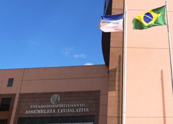 Assembleia retoma atividades legislativas e serviços